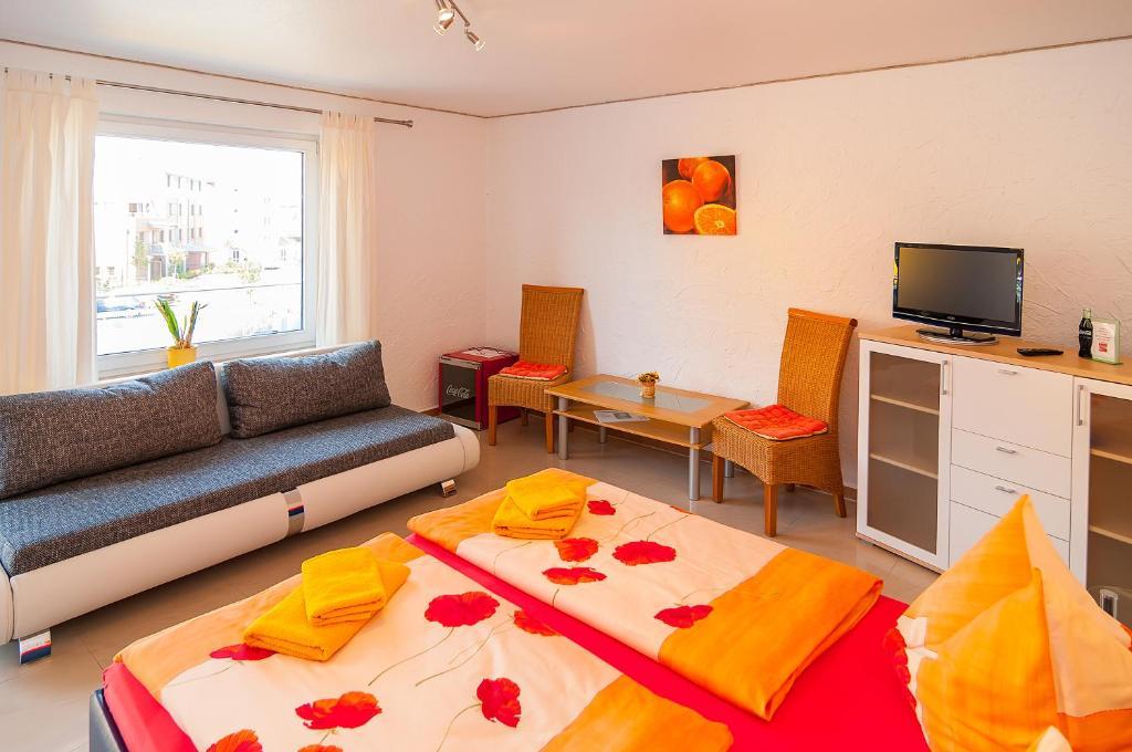 Hotel Am Mueritzhafen Garni Waren  Room photo